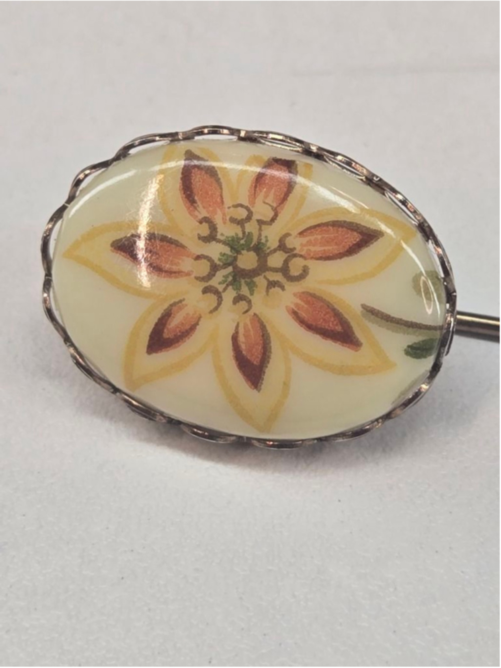Lenox Stick Pin Cream & Orange Floral Women's Brooch 14k Gold Plated Vintage - Picture 2 of 9